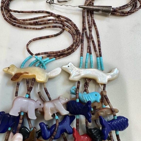 Vintage handmade Zuni fetish Colorful Animal Beaded Necklace